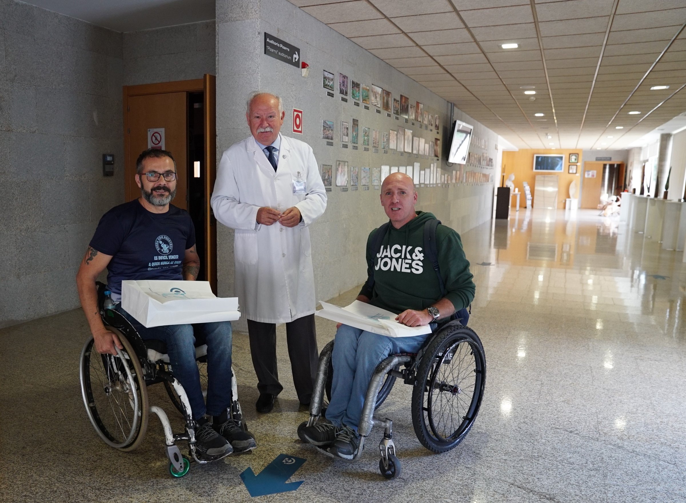 David Serrano, Prof. D. Jesús Usón y Andrés Herrera